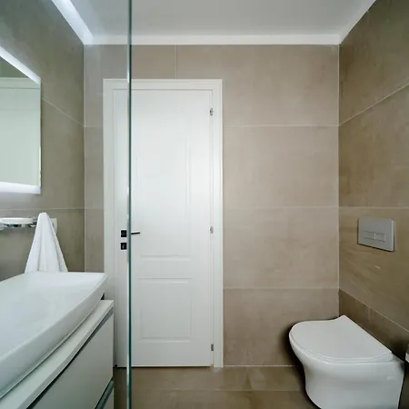 Apartment City View Penthouse With Private Veranda *