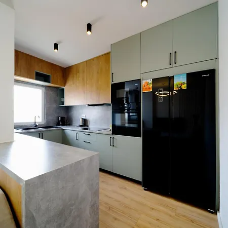 Apartment City View Penthouse With Private Veranda