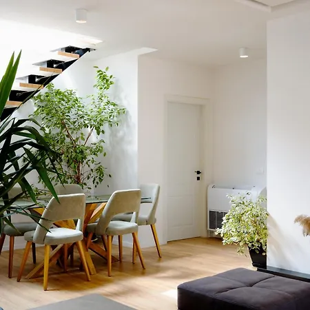 City View Penthouse With Private Veranda Apartment Tirana